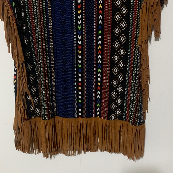 Step In Style Boho Fringed Poncho - Picture 3 of 8
